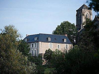 Logis Hotel Le Prieure Des Gourmands 샤토브리앙 외부 사진
