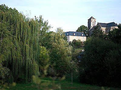 Logis Hotel Le Prieure Des Gourmands 샤토브리앙 외부 사진